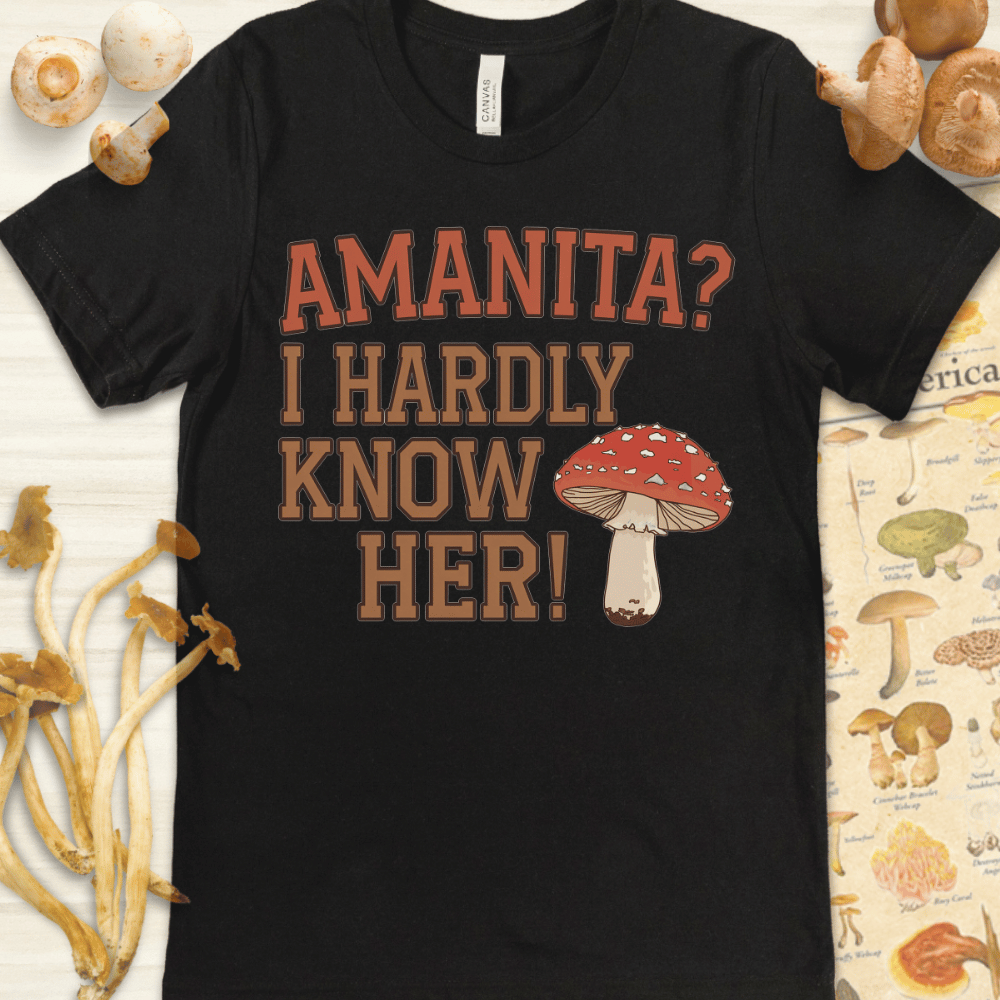 Amanita Hardly Tee Black